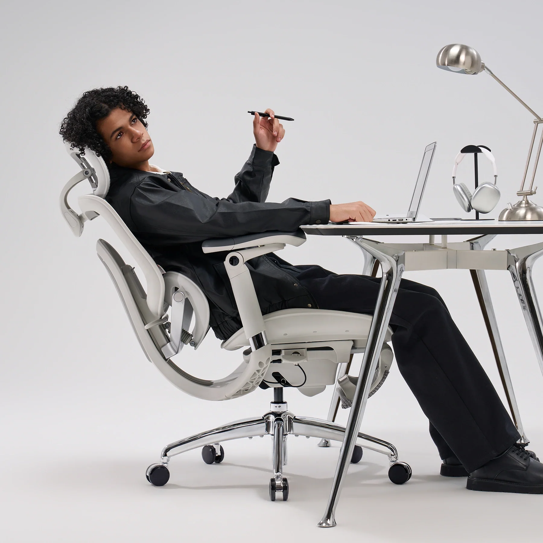 Sihoo Doro C300 Pro V2 Ergonomic Office Chair - Image 4