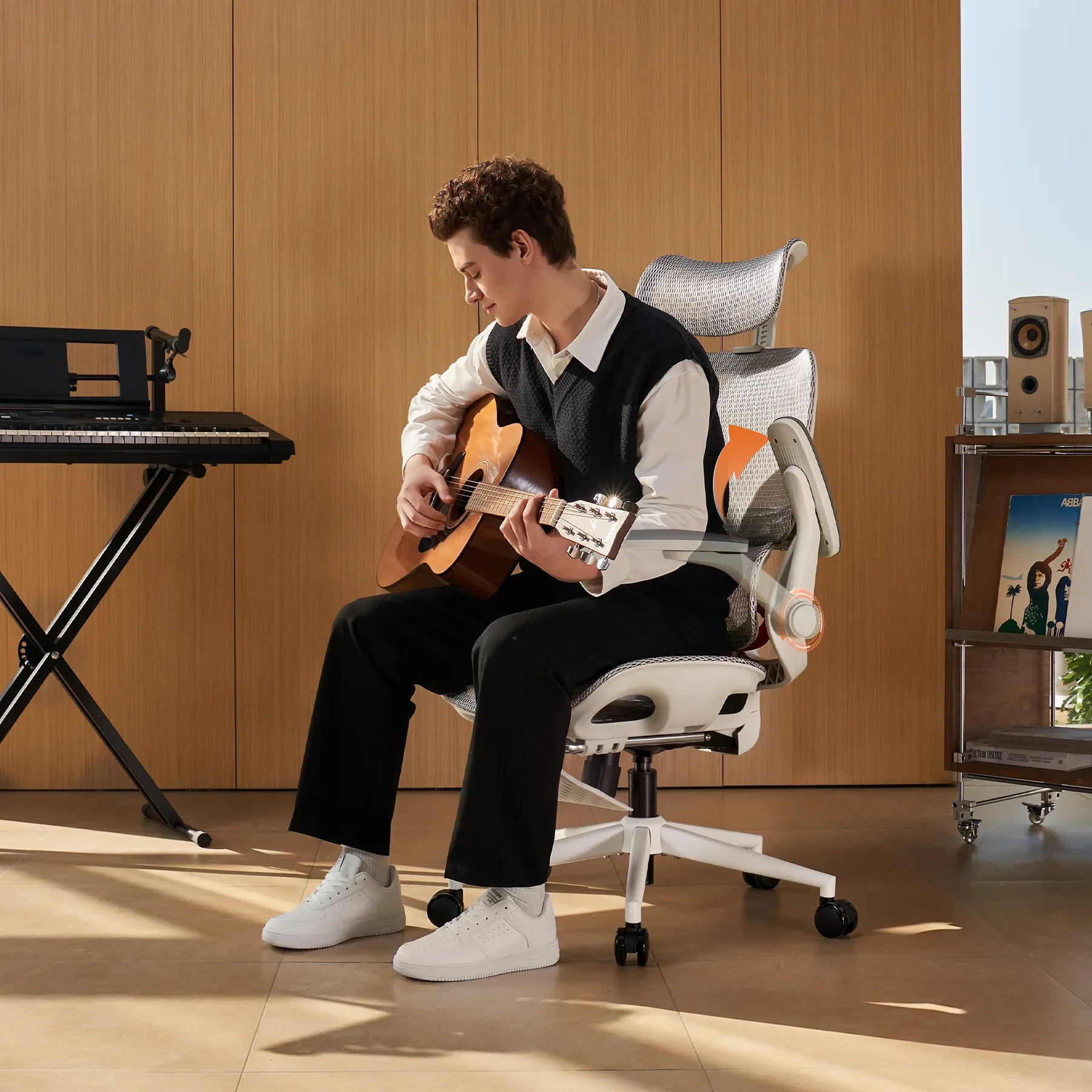 Sihoo B100 Pro Ergonomic Office Chair With Flip-Up Armrest - Image 2
